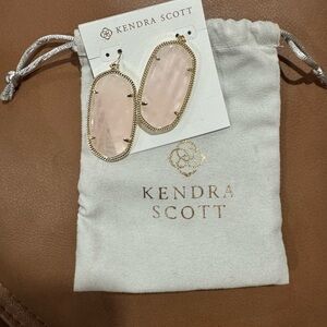 Kendra Scott Blush and Gold Oval Earrings